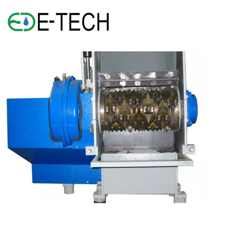 China Manufacturer Medical Waste Shredder for Sale/ Animal Bone Crusher / Solid Waste Shredder